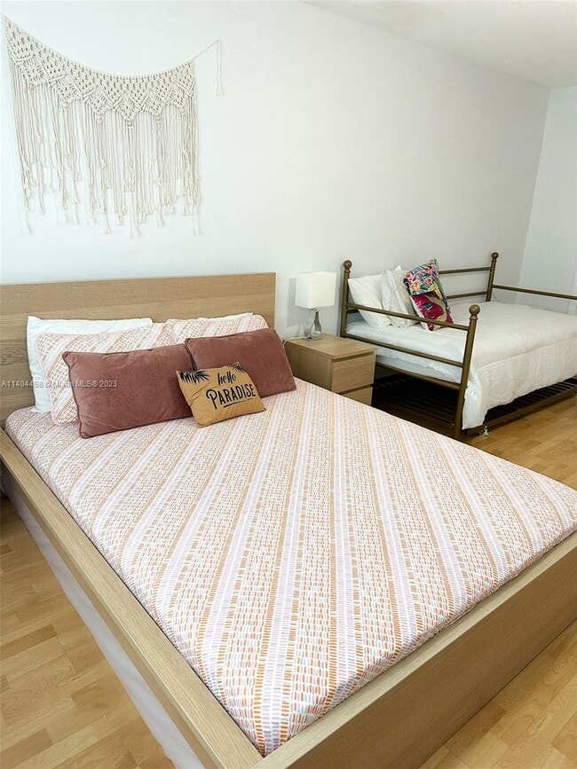 Building Photo - 1937 Sans Souci Blvd