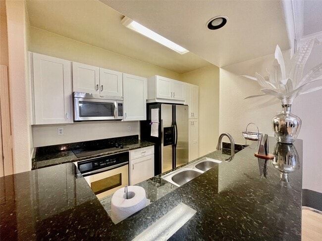 Building Photo - 2299 Lone Star Dr