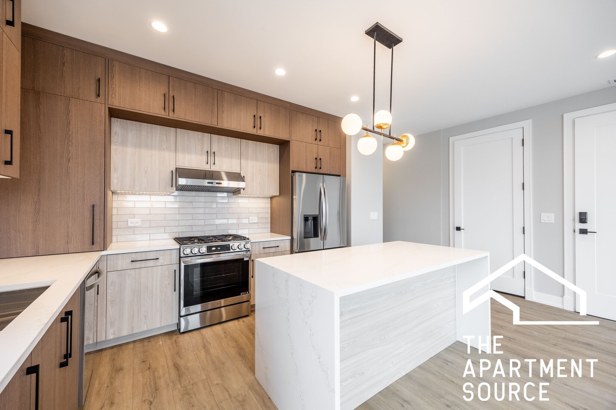 Building Photo - 2351 W Flournoy St