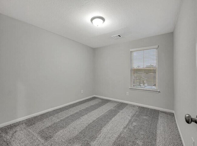 Building Photo - 216 Cresta Cv Ct