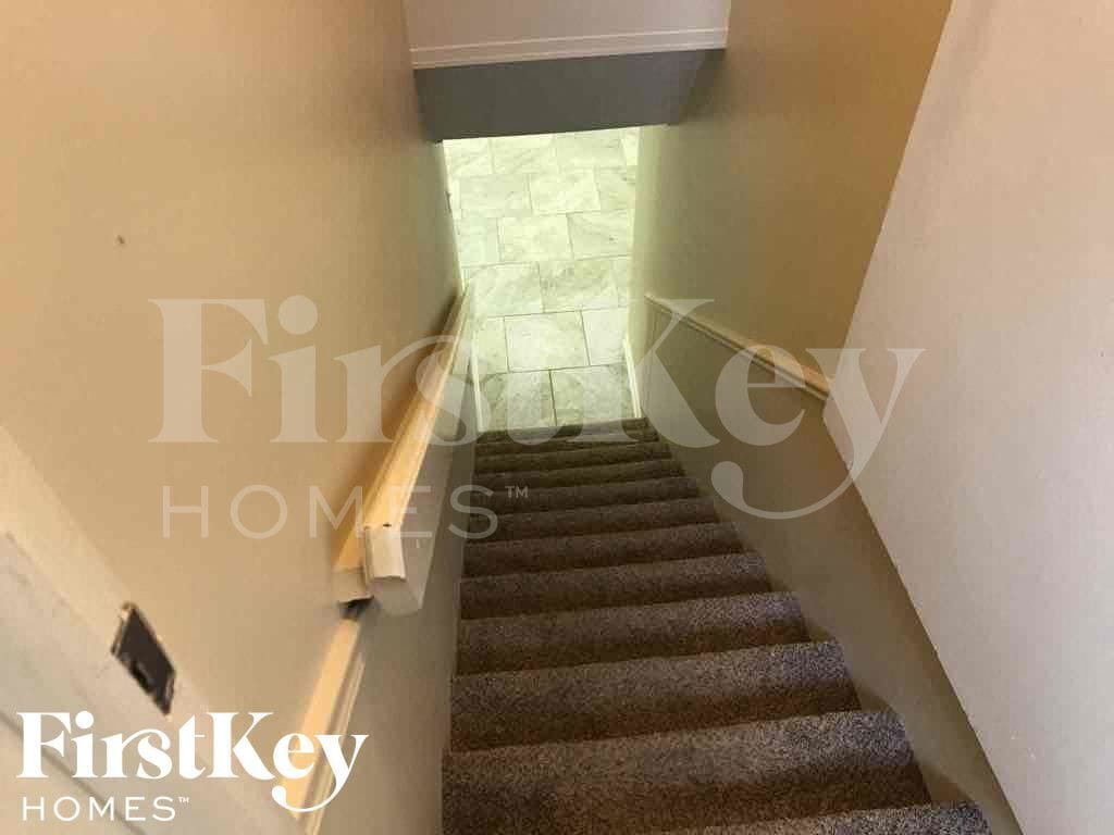 Building Photo - 1114 Jewett St