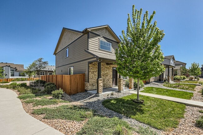 Building Photo - 11791 Lovegrass Dr