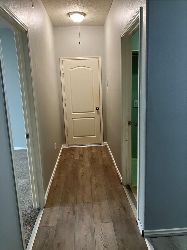 Building Photo - 3402 Pebble Beach Ln