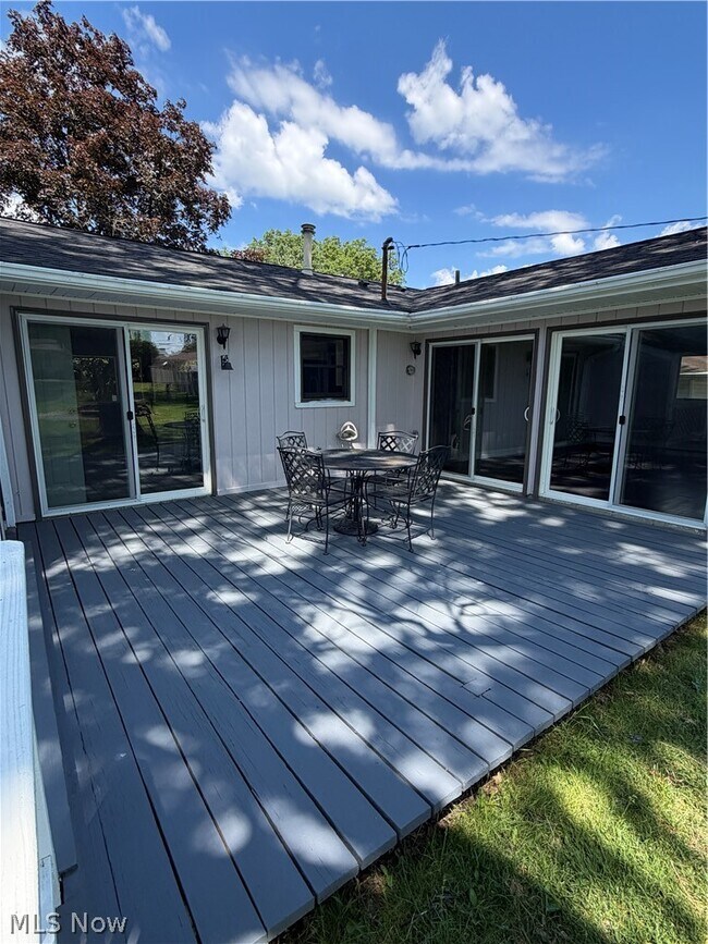 Building Photo - 13187 Yager Dr