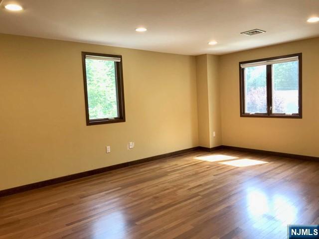 Building Photo - 81 Hazelton Terrace