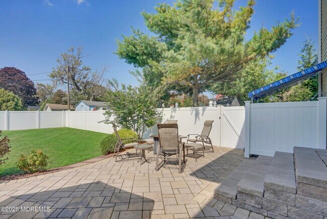 Building Photo - 131 Avenel Blvd