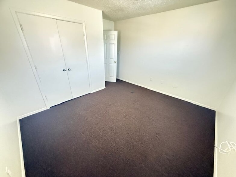 Interior Photo - Highland Heights 138