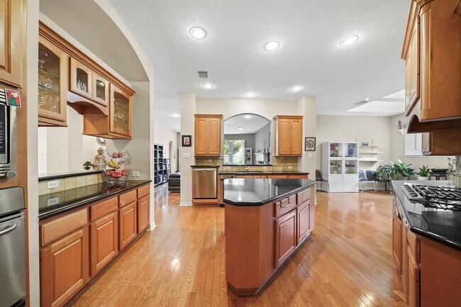 Building Photo - 3707 Quiet Falls Dr