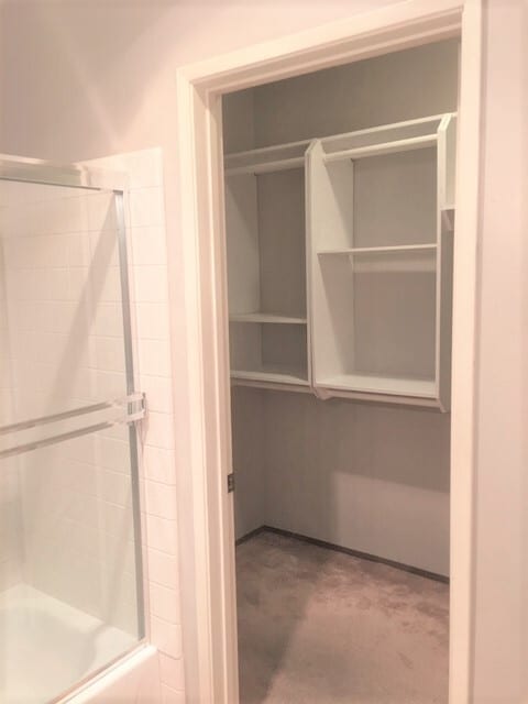 Building Photo - COMING SOON! Light & Bright 1 Bedroom/1 Ba...