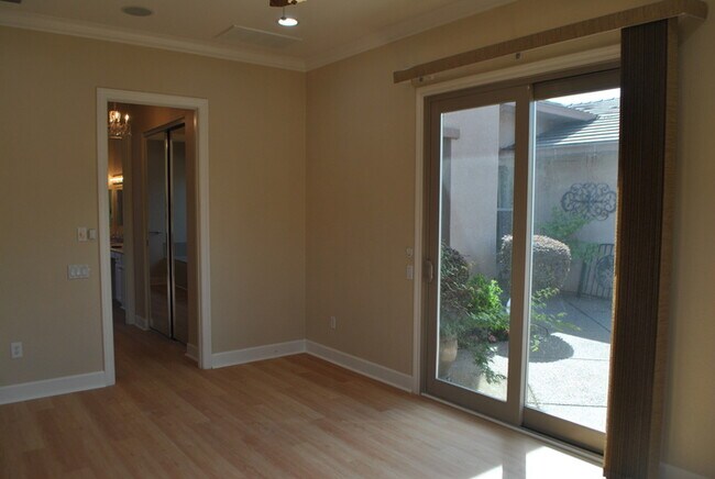 Building Photo - Gorgeous Upgraded Sun City Lincoln Hills Home