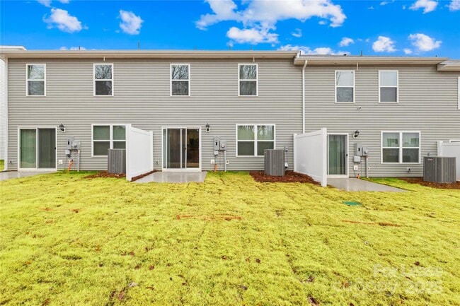 Building Photo - 5912 Faron Wy