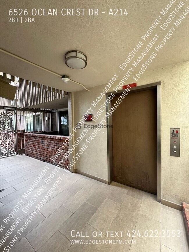 Building Photo - 6526 Ocean Crest Dr