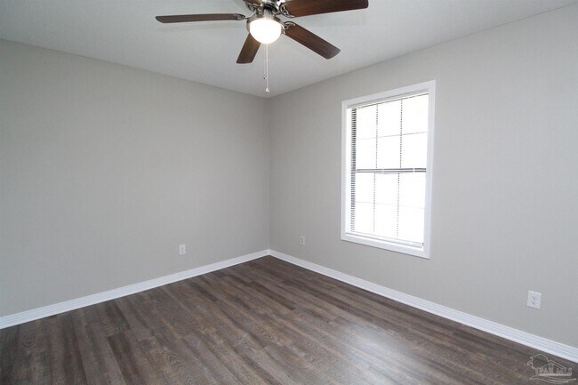 Building Photo - 7649 Old Hickory Dr