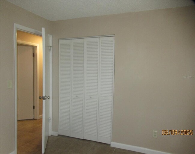 Building Photo - 2506 Mary Sue St