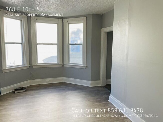 Building Photo - 768 E 10th St