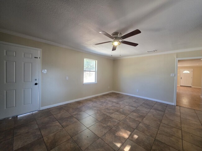 Building Photo - 3106 Fallwell Ln