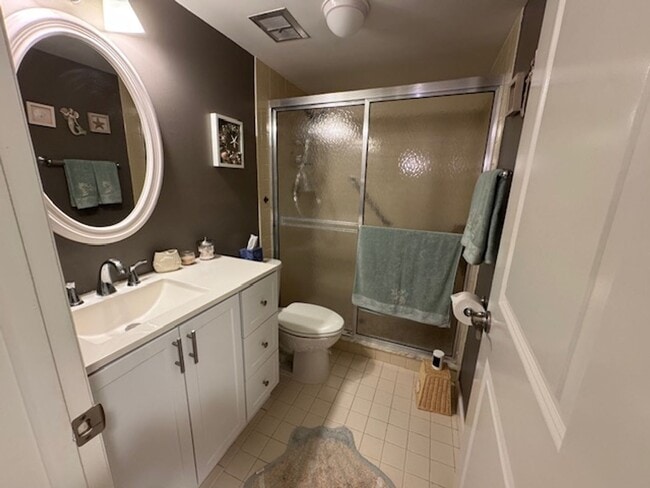 Building Photo - Furnished 2/2 Seasonal in Seven Lakes