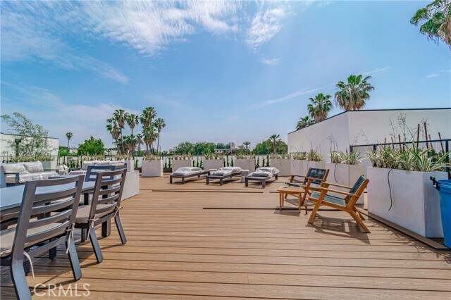 Building Photo - 2828 London St