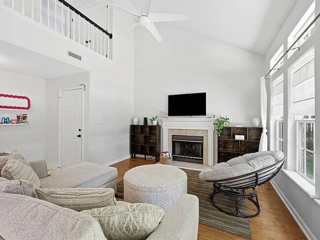 Building Photo - Earn Wealth While Leasing - Like a Homeowner - Lease to Own