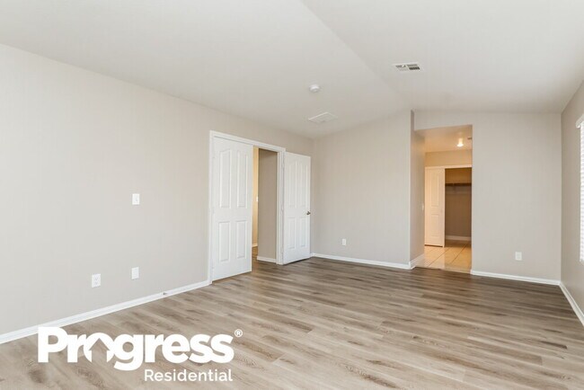Building Photo - 9163 Sparkling Star St