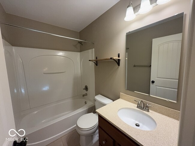 Building Photo - 13052 Whitten Dr N
