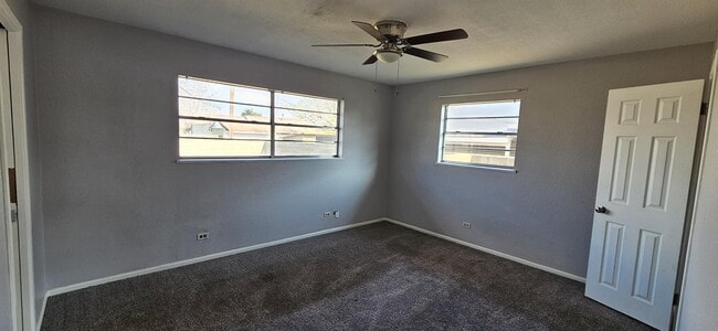 Building Photo - 304 Kessler Ave