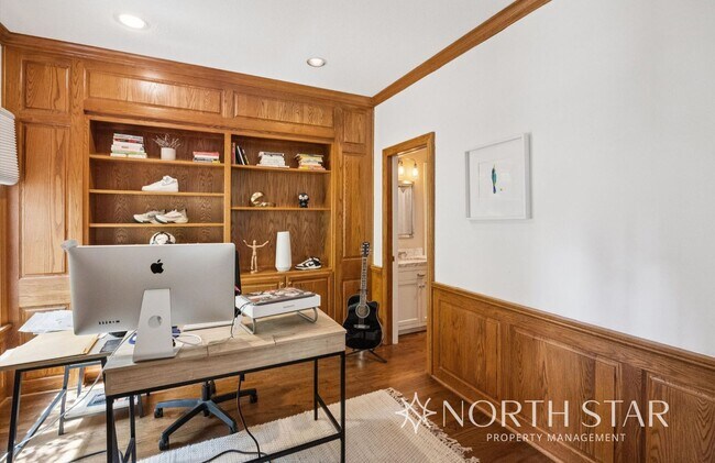 Building Photo - Beautiful Home with Mountain Views in the ...