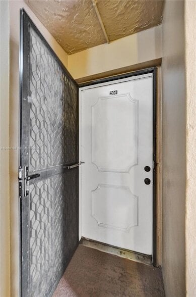 Building Photo - 9480 Tangerine Pl