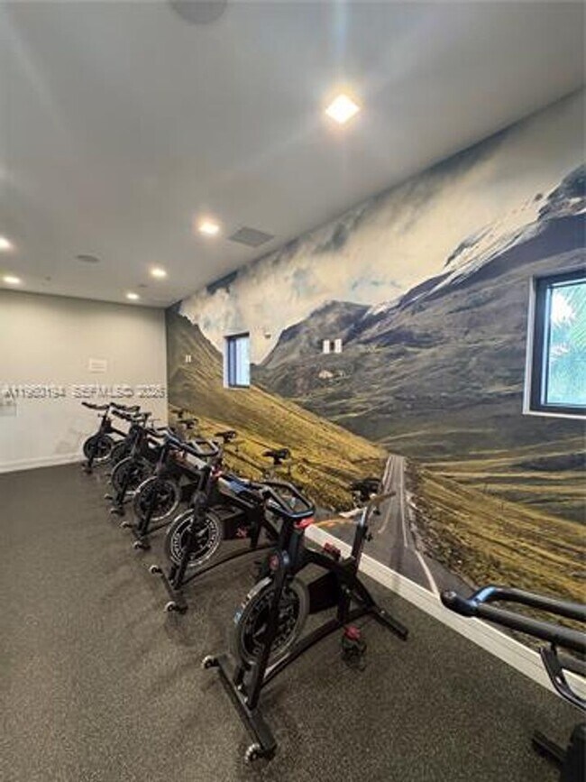 Building Photo - 7815 NW 104th Ave