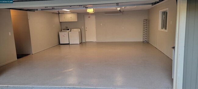 Building Photo - 29 Chapel Dr