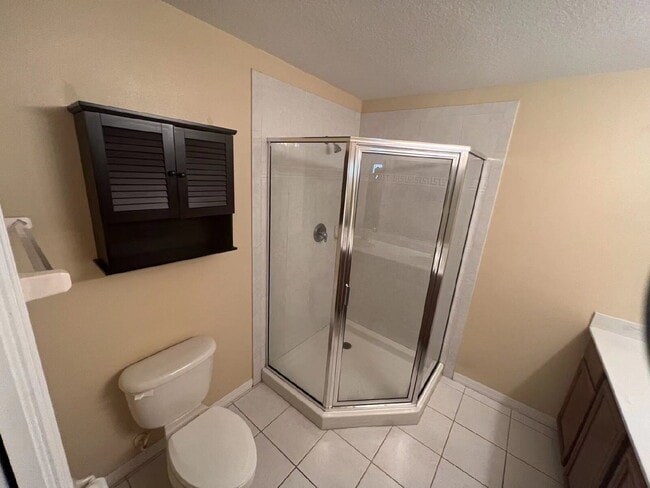 Building Photo - 8528 Sandpiper Ridge Ave