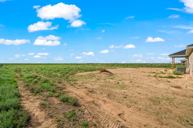 Building Photo - Country Living In Roosevelt ISD!