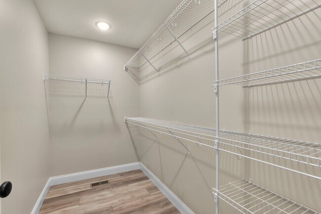 Building Photo - Charming 3 Bedroom, 2 Bathroom Home in Jac...