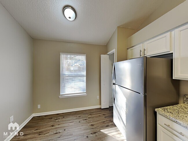 Building Photo - 6585 Morse Glen Ln