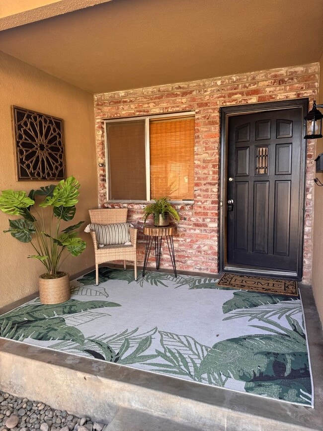 Building Photo - Spacious 3 Bedroom Fresno Home