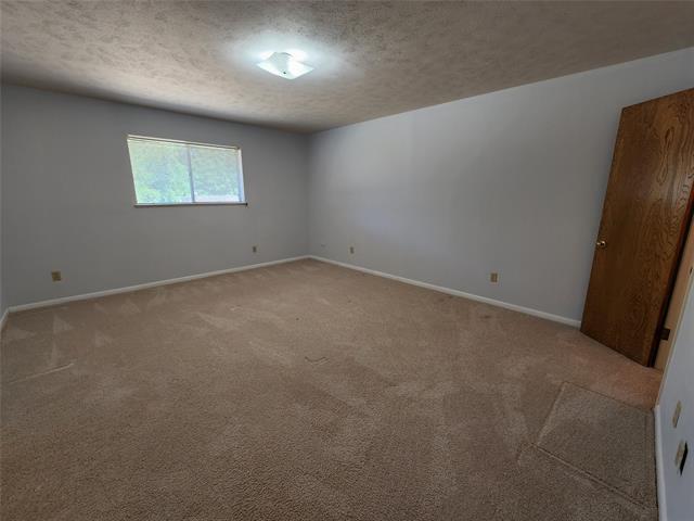 Building Photo - 2604 Buckingham Dr