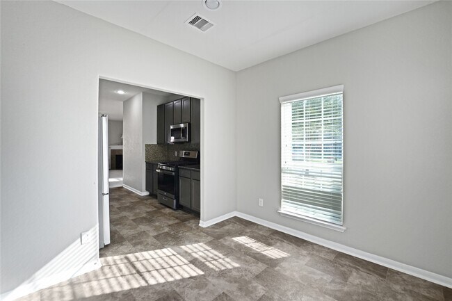 Building Photo - 10622 Dawn Pine Forest Trail