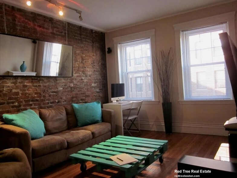 Primary Photo - 35 Queensberry St
