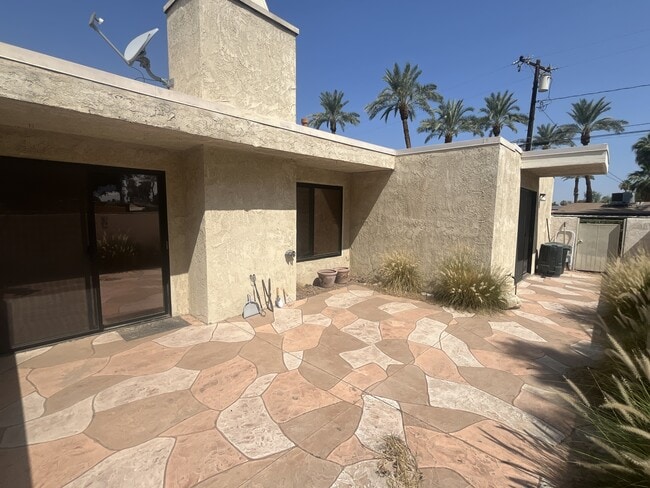 Building Photo - 44210 Anacapa Way