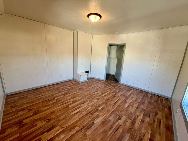 Building Photo - 2 Bed 1 Bath Single Family Home in Wausau