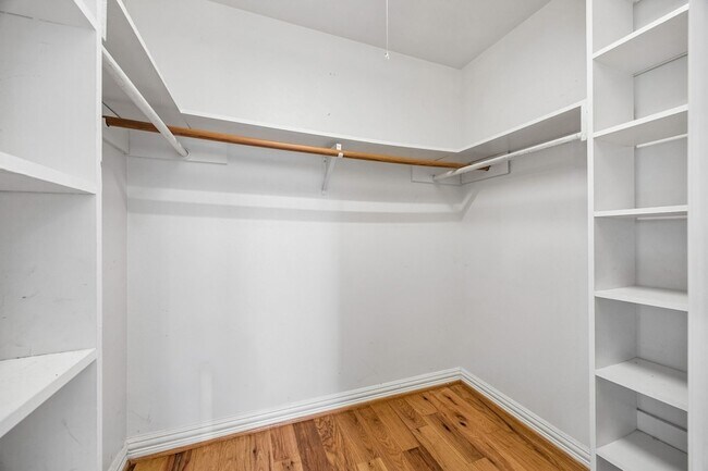 Building Photo - 2223 Freeland Way