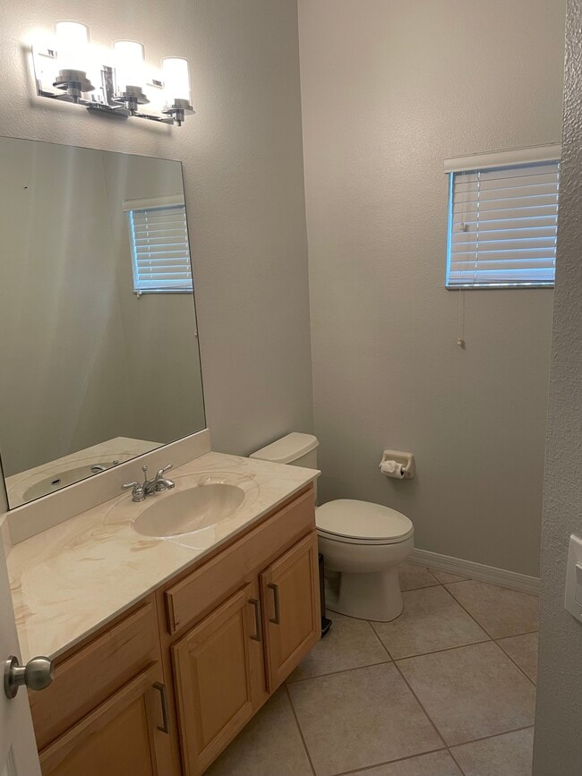 Building Photo - 1235 Travertine Terrace