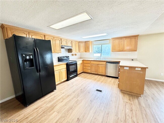 Building Photo - 4790 E Manse Rd