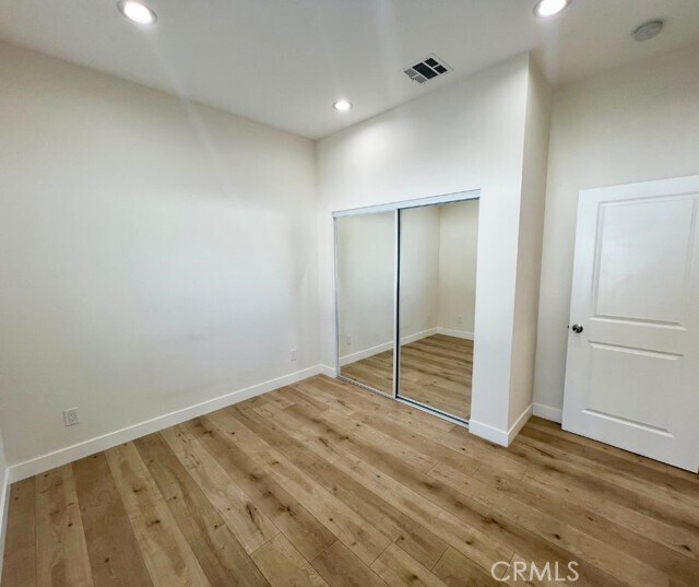 Building Photo - 10888 Dora St