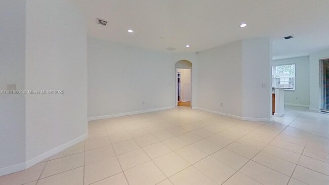 Building Photo - 11229 NW 78th Ln