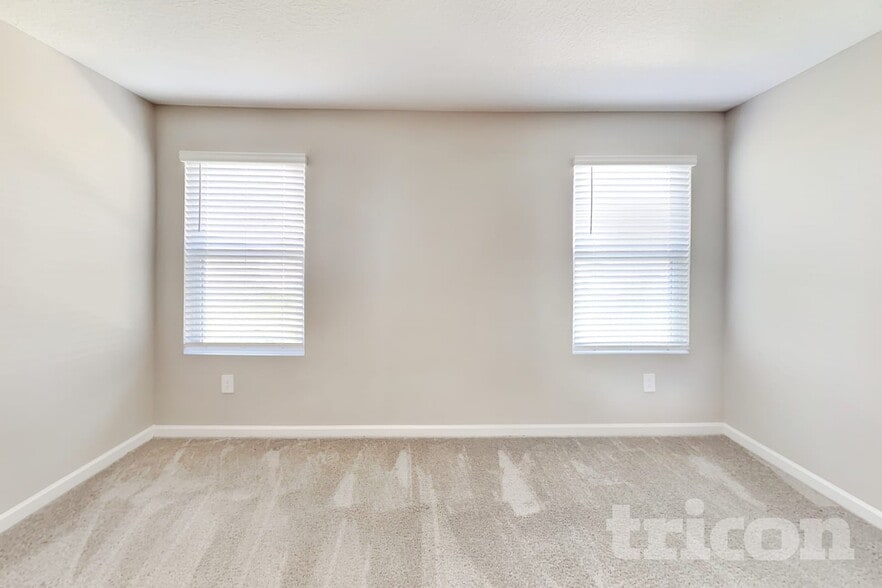 Building Photo - 56 Raphael Ln