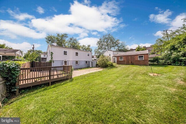 Building Photo - 7411 Tillman Dr
