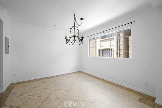 Building Photo - 6827 Valmont St