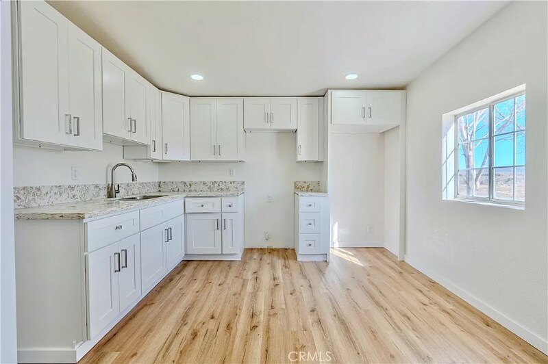 Building Photo - 26348 Agate Rd