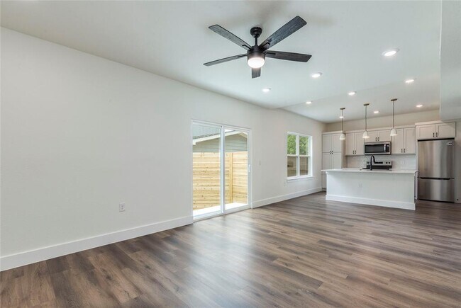 Building Photo - 3702 Tower View Ct